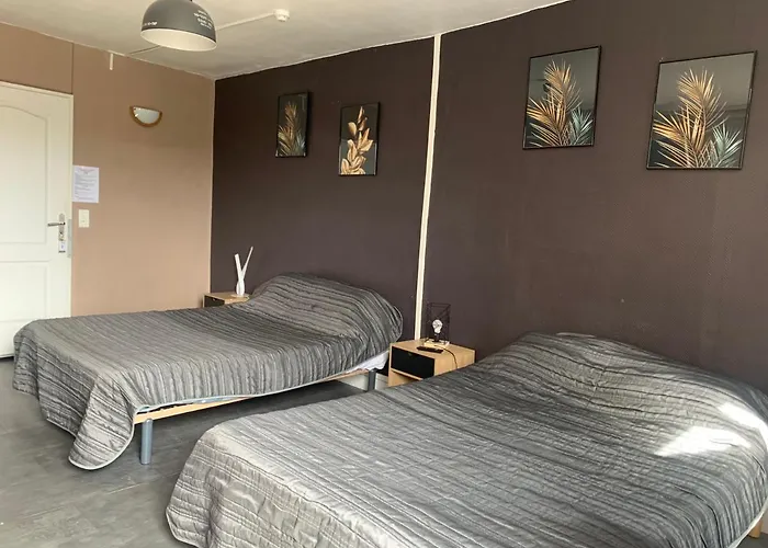 De La Poste * Coudes